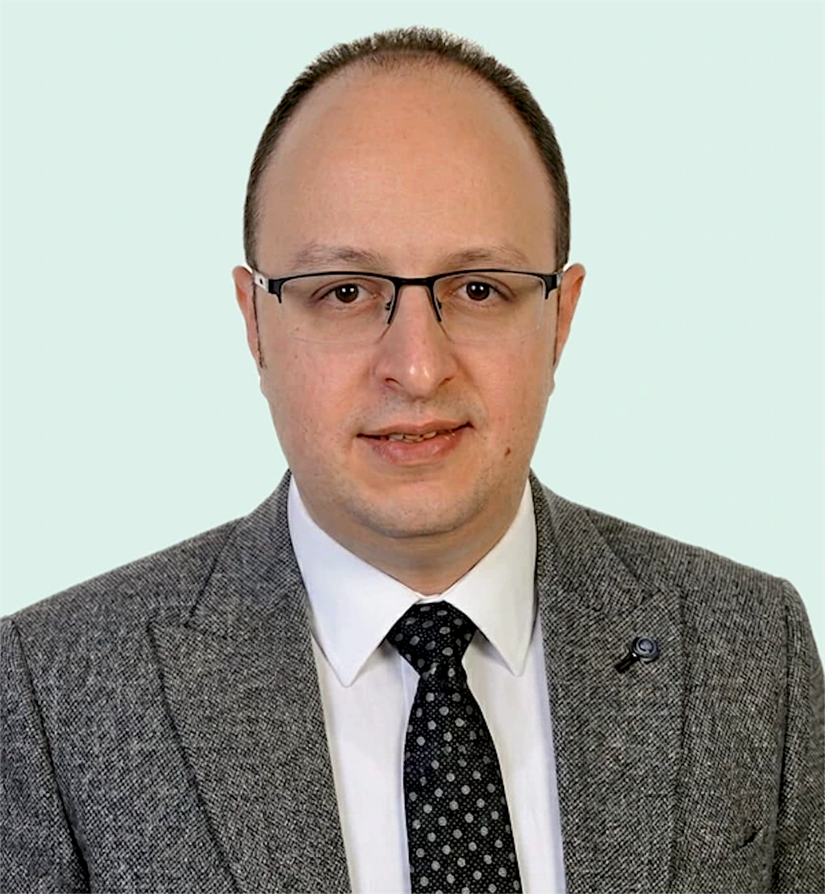 الدكتور محمد العدل